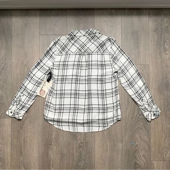 Anthropologie Ash and Ember Button Down Front Plaid Flannel White Size XS - Picture 10 of 13